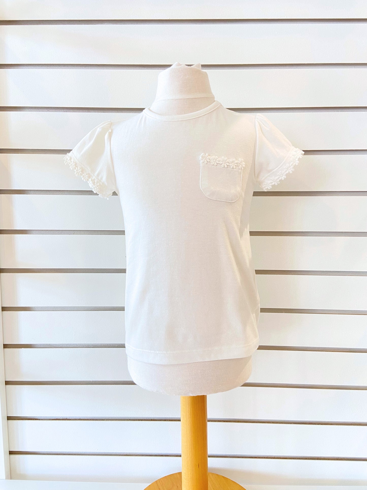 T-shirt uni Petites fleurs