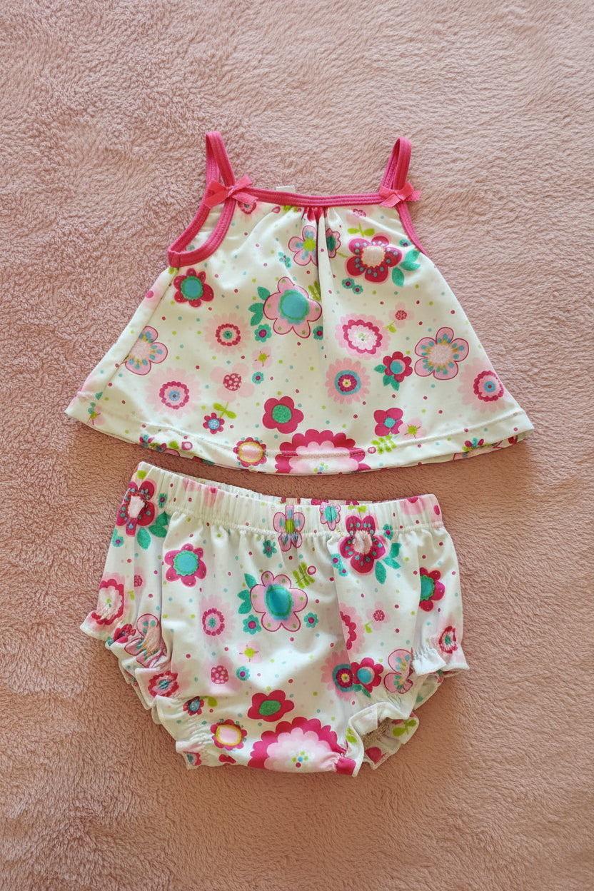 Maillot de bain blanc motif fleurs rose