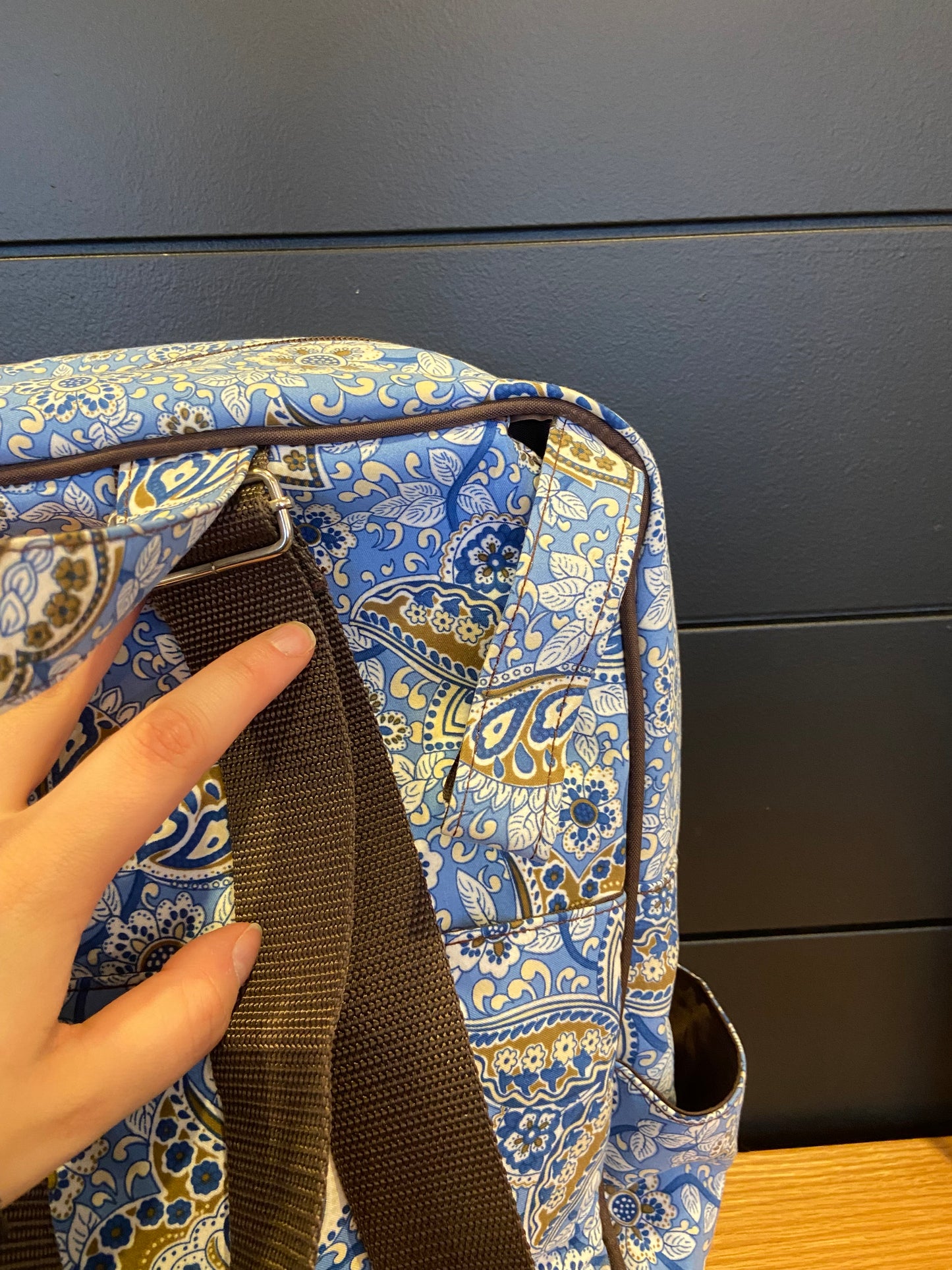 Sac à couche design bleu en sac à dos