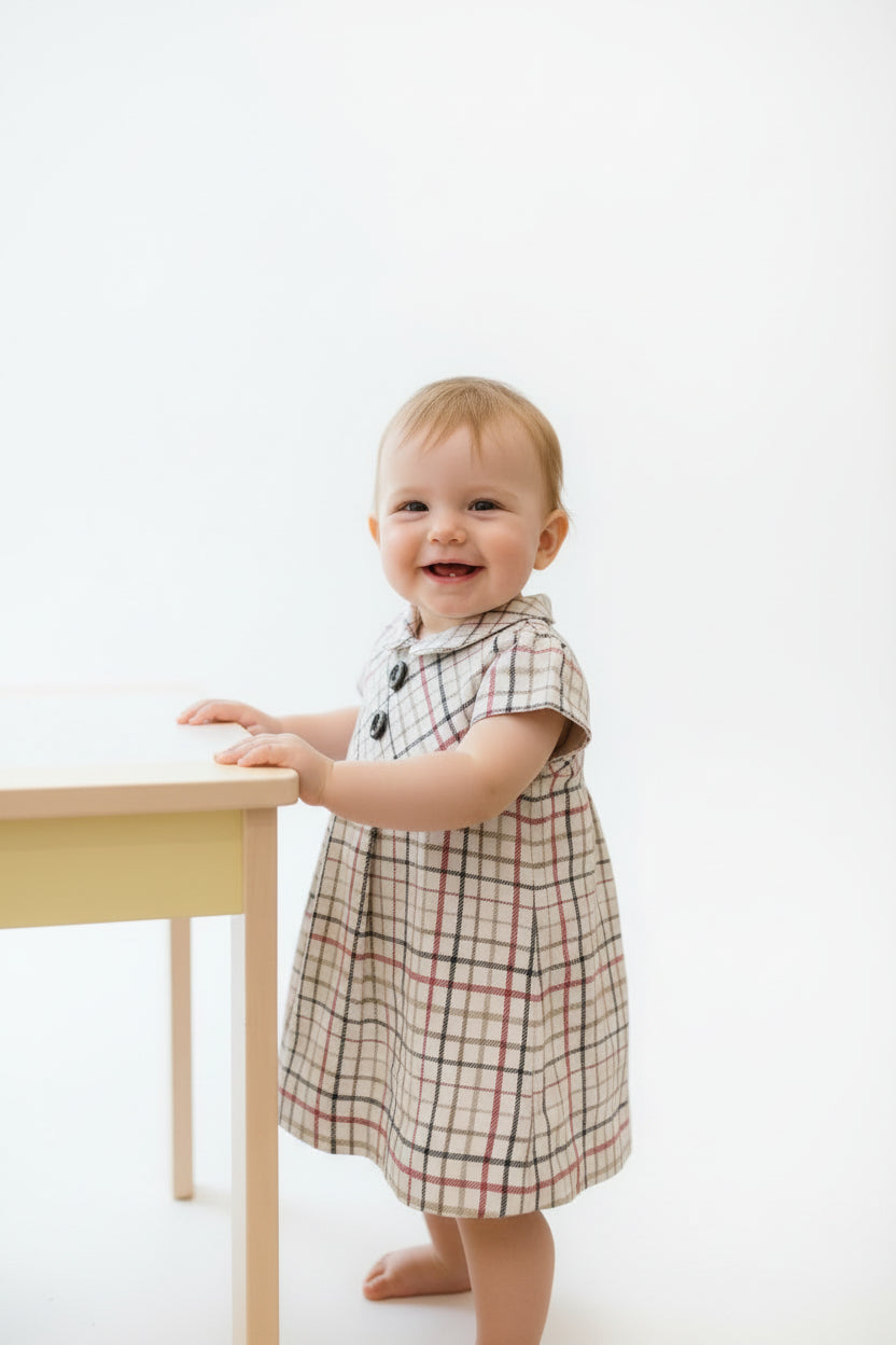 Robe a carreaux+ deux boutons chic