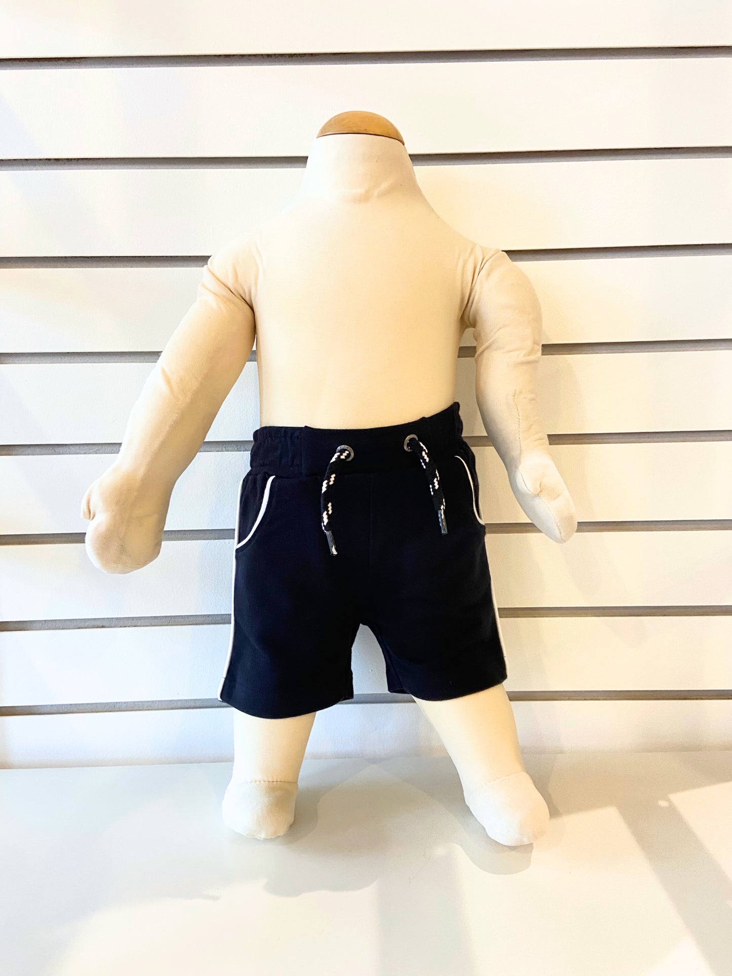 Short Jogger à bandes