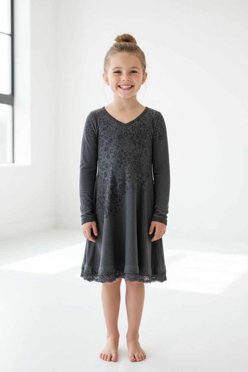 Robe gris charbon & dentelle