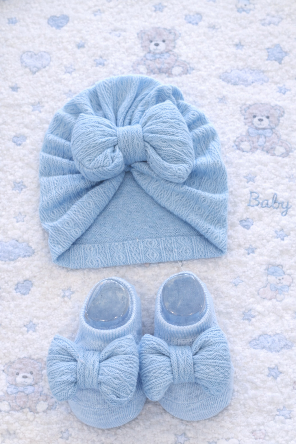 Ensemble Bonnet & Pantoufles Antidérapente a Boucle