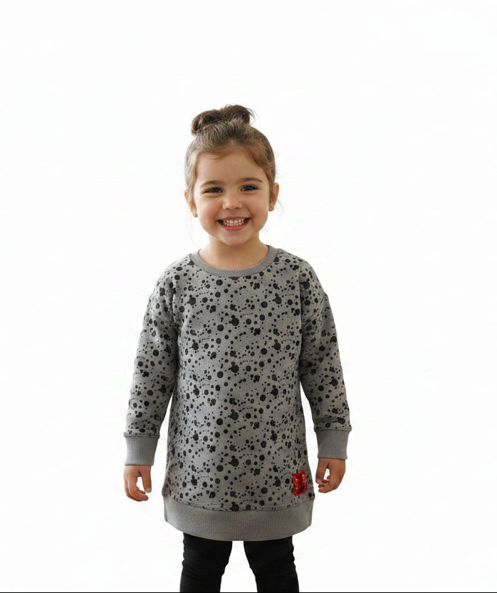 Haut gris à taches – confort & style au quotidien